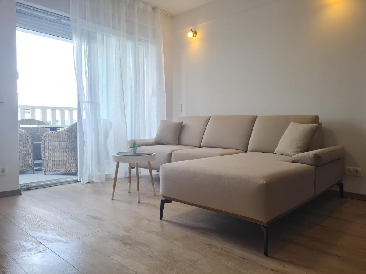 Apartmani Andrea Promajna Exteriör bild